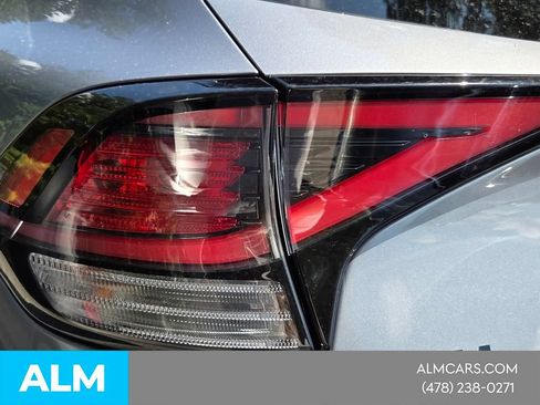 Used 2025 Kia Sportage LX FWD image 7