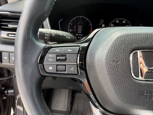 Used 2023 Honda Pilot EX-L image 24