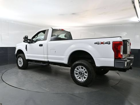 Used 2019 Ford F250 XL w/ STX Appearance Package AWD/4WD image 3