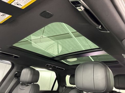 Used 2024 Land Rover Range Rover Sport SE image 14