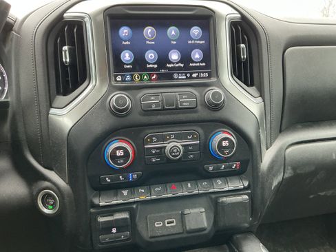 Used 2022 Chevrolet Silverado 3500 LTZ w/ LTZ Plus Package image 7