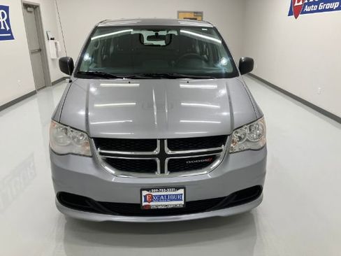 Used 2013 Dodge Grand Caravan American Value Package image 2