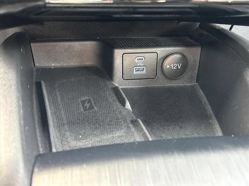 Used 2023 Ford Escape ST-Line Elite w/ Premium Technology Package AWD/4WD image 35