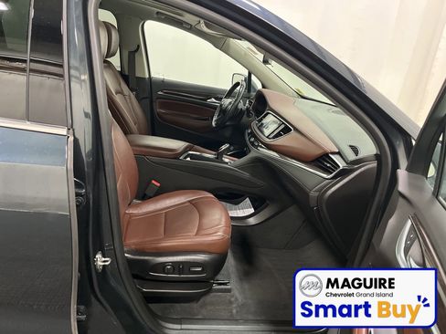 Used 2019 Buick Enclave Avenir image 19