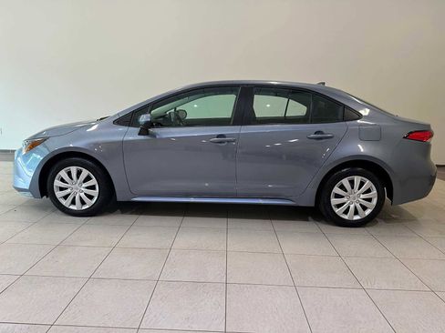 Certified 2024 Toyota Corolla LE FWD image 3
