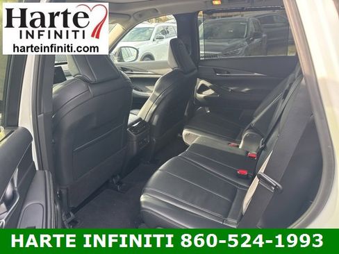 Certified 2024 INFINITI QX60 Luxe image 10