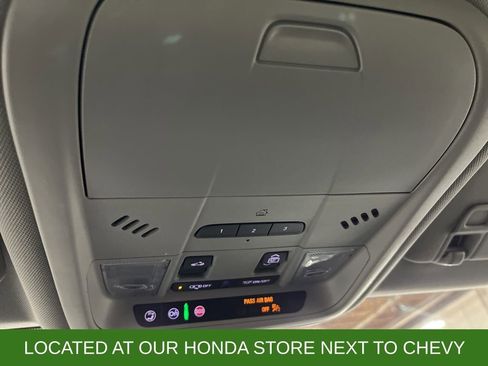 Used 2020 Chevrolet Equinox Premier image 15