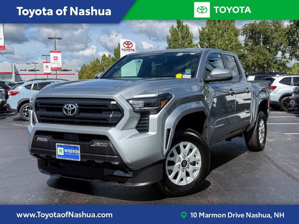 Certified 2025 Toyota Tacoma SR5 AWD/4WD image 1
