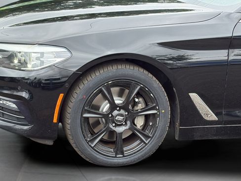 Used 2017 BMW 530i RWD image 23
