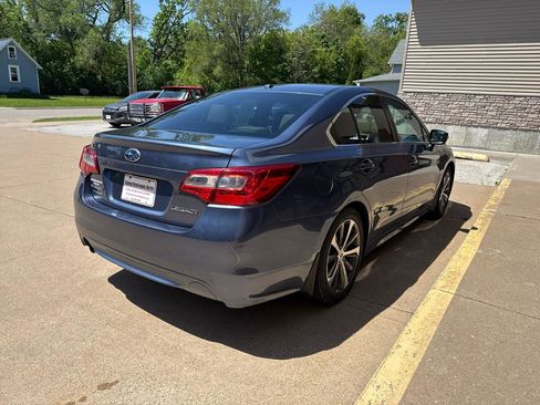 Used 2015 Subaru Legacy 2.5i Limited AWD/4WD image 4