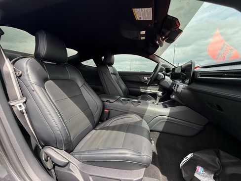 Used 2024 Ford Mustang Premium RWD image 27