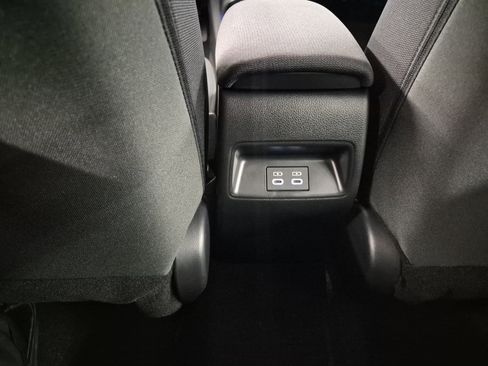 Used 2026 Toyota Corolla LE FWD image 16