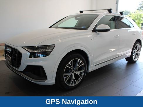 Used 2021 Audi Q8 Prestige w/ Prestige Package AWD/4WD image 13