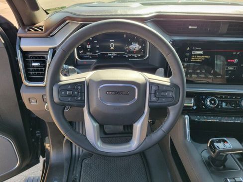 Used 2024 GMC Sierra 1500 Denali w/ Denali Reserve Package image 16