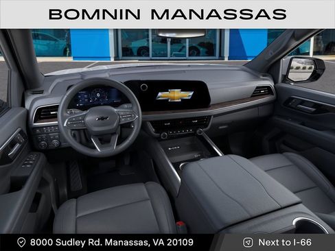 New 2026 Chevrolet Suburban Z71 AWD/4WD image 15