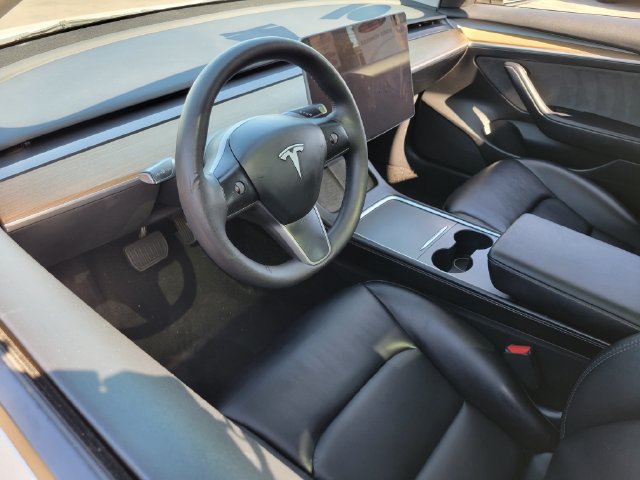 Used 2022 Tesla Model 3 Long Range AWD/4WD image 5