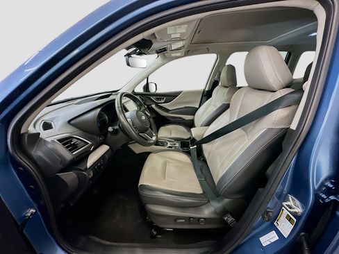 Used 2023 Subaru Forester Limited AWD/4WD image 13