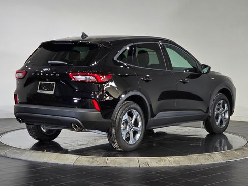 New 2025 Ford Escape ST-Line w/ Tech Pack #1 image 12