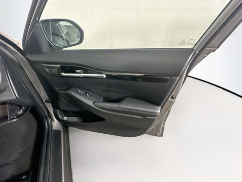 Used 2025 Kia Seltos S FWD image 31