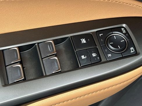 Used 2025 Lexus NX 350h AWD w/ Cold Area Package image 14