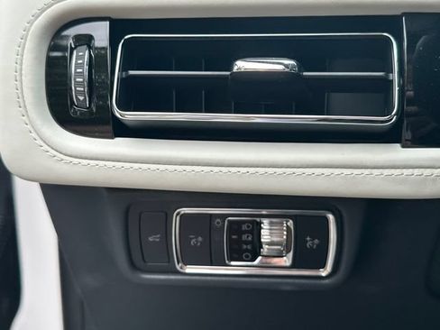 New 2026 Lincoln Aviator Black Label w/ Jet Appearance Package AWD/4WD image 23