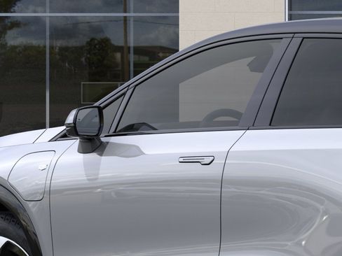 New 2026 Cadillac Optiq Sport 1 w/ LPO, Floor Liner Package AWD/4WD image 12
