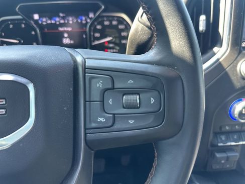 Used 2023 GMC Sierra 2500 AT4 w/ AT4 Premium Plus Package AWD/4WD image 18