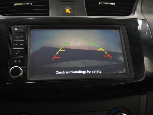 Used 2019 Nissan Sentra S FWD image 27
