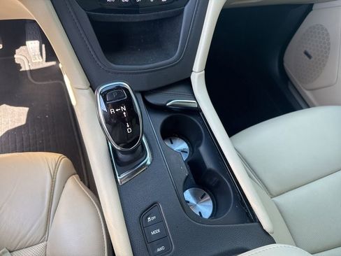 Used 2019 Cadillac XT5 Luxury image 22