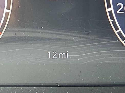 New 2025 Jeep Grand Cherokee L Altitude image 23