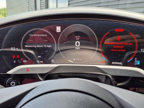 New 2025 Porsche Taycan image 19