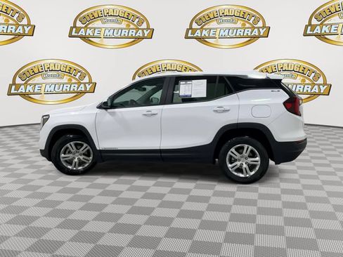 Used 2024 GMC Terrain SLE AWD/4WD image 8
