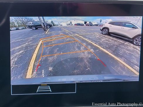 New 2026 Chevrolet Trax LS w/ LS Convenience Package FWD image 14