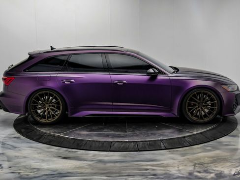 Used 2023 Audi RS 6 w/ Black Optic Package AWD/4WD image 25