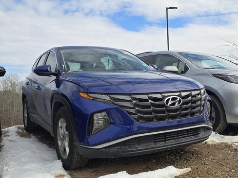 Used 2024 Hyundai Tucson SE image 1