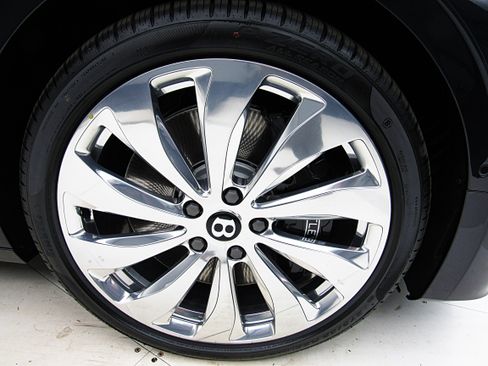 Used 2022 Bentley Flying Spur V8 AWD/4WD image 49