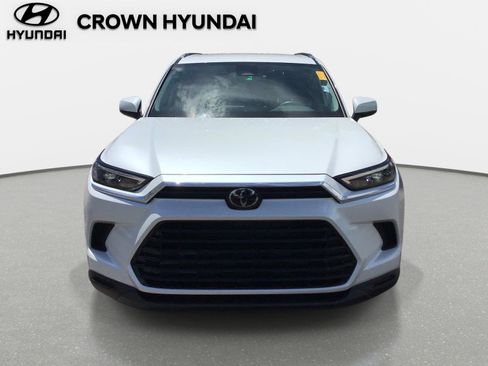 Used 2024 Toyota Grand Highlander AWD Hybrid image 2