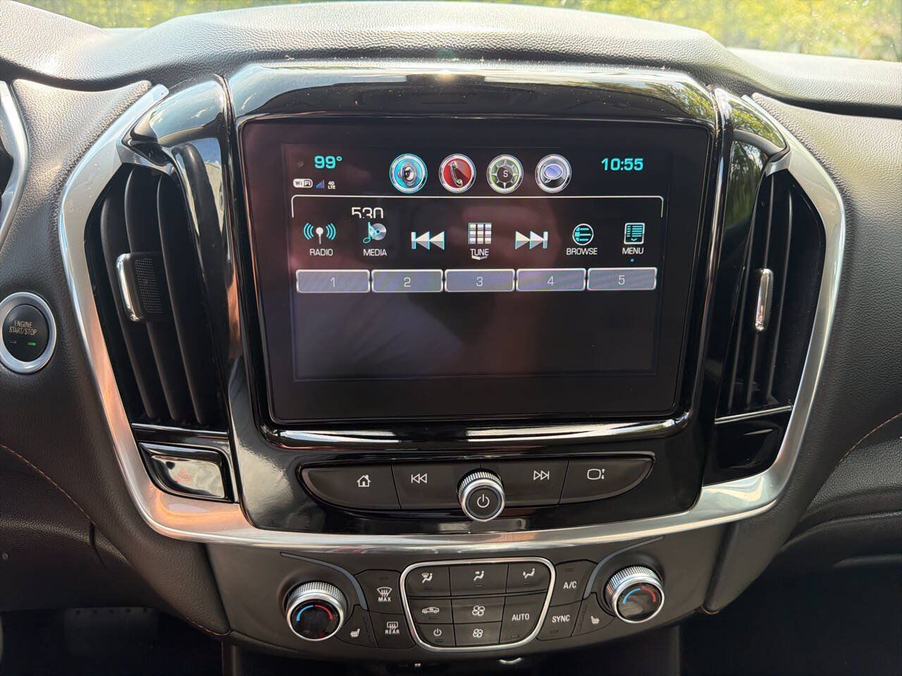 Used 2018 Chevrolet Traverse LT w/ LPO, Floor Liner Package AWD/4WD image 33