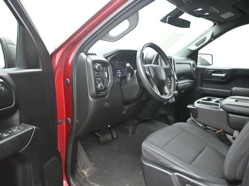 Used 2021 Chevrolet Silverado 1500 Custom Trail Boss AWD/4WD image 10