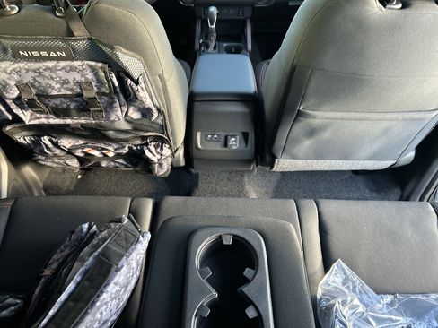 New 2026 Nissan Frontier PRO-4X w/ Pro-4x Convenience Package image 16