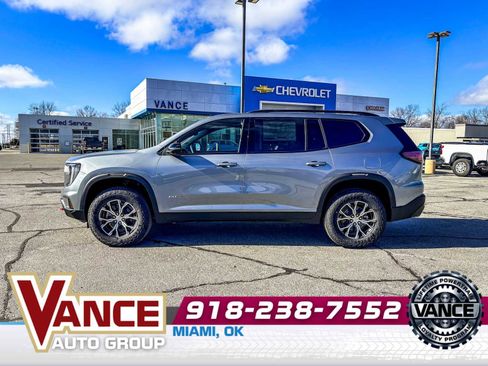 New 2026 GMC Acadia AT4 w/ Luxury Package image 4