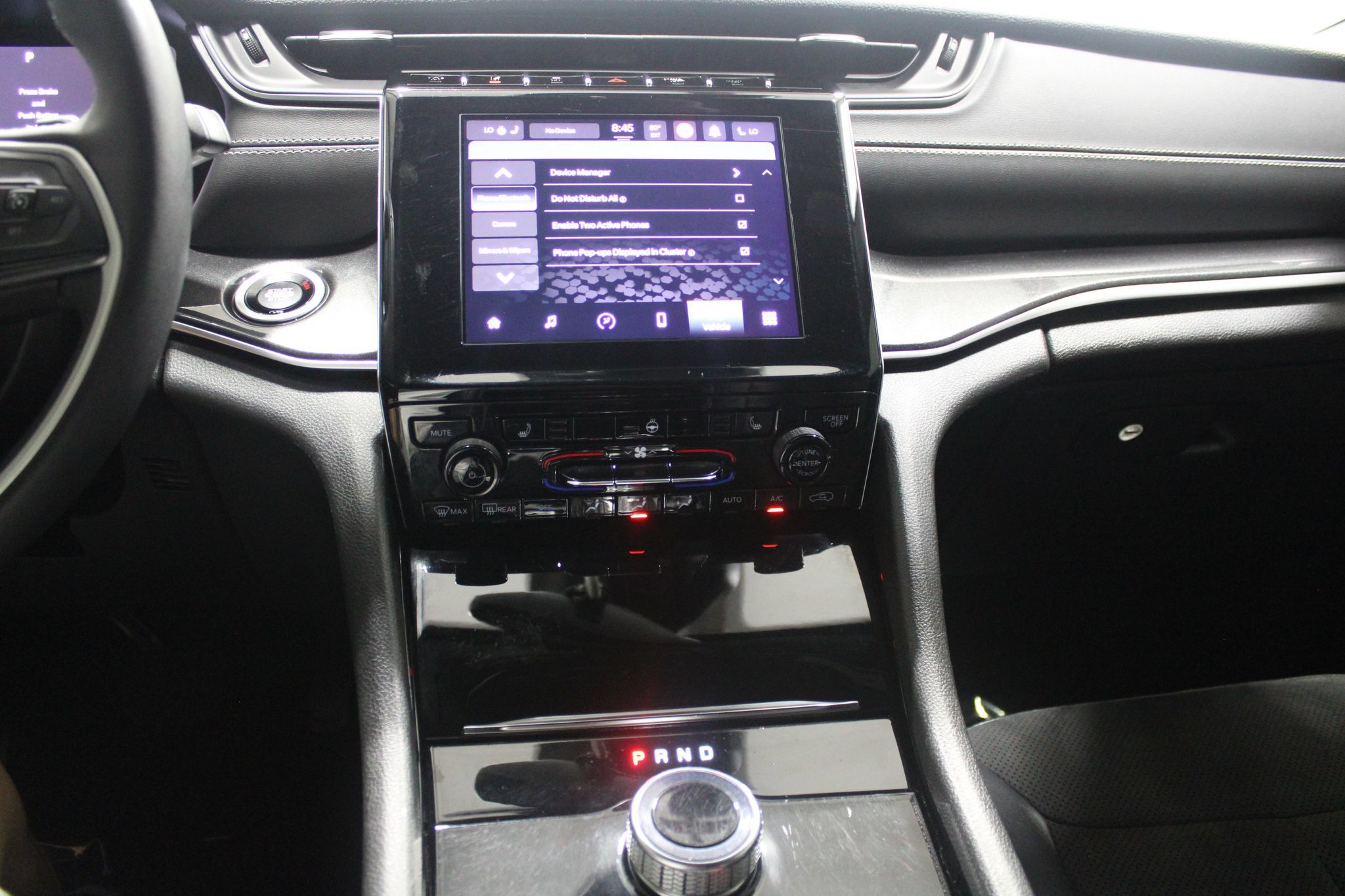 Used 2023 Jeep Grand Cherokee Altitude AWD/4WD image 30
