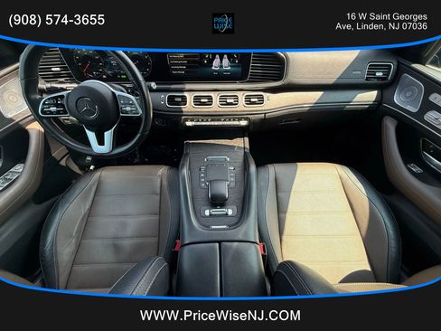 Used 2021 Mercedes-Benz GLS 450 4MATIC image 21