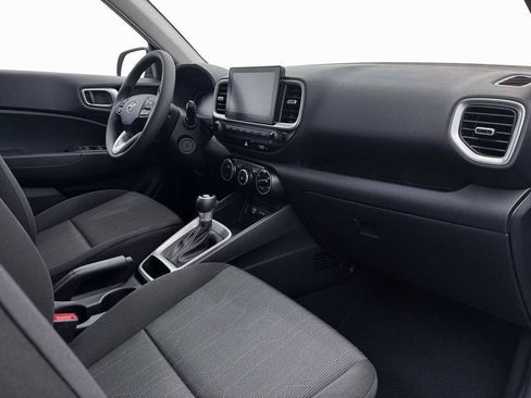 New 2026 Hyundai Venue SE FWD image 15