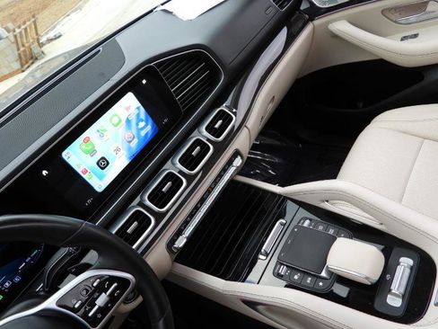 Used 2022 Mercedes-Benz GLS 450 4MATIC image 62