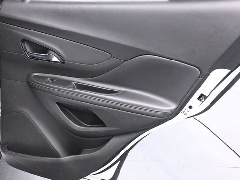 Used 2019 Buick Encore Preferred FWD image 16