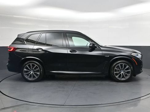 Used 2022 BMW X5 xDrive45e w/ M Sport Package AWD/4WD image 3