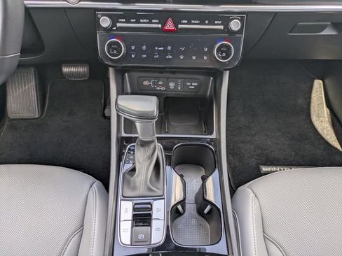Used 2025 Hyundai Santa Cruz Limited AWD/4WD image 19