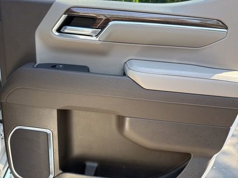 Used 2023 Chevrolet Silverado 1500 LT image 26