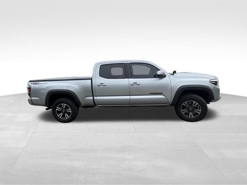 Used 2018 Toyota Tacoma TRD Sport RWD image 14